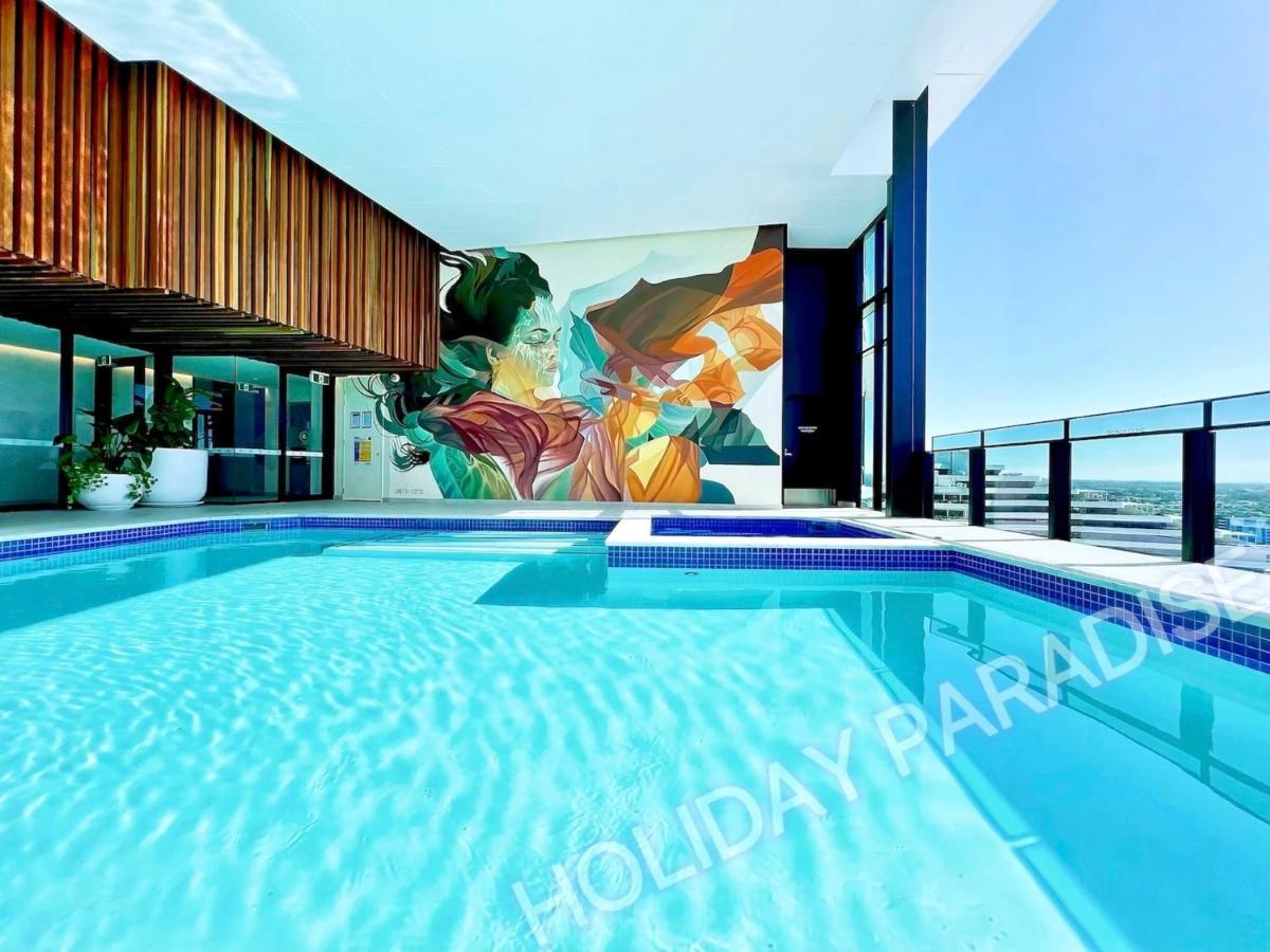 Luxury S Casino Residences Broadbeach - Holiday Paradise Gold Coast Exterior photo